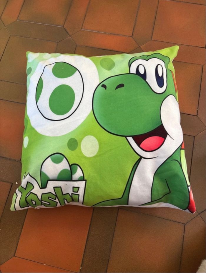 Coussin Yoshi