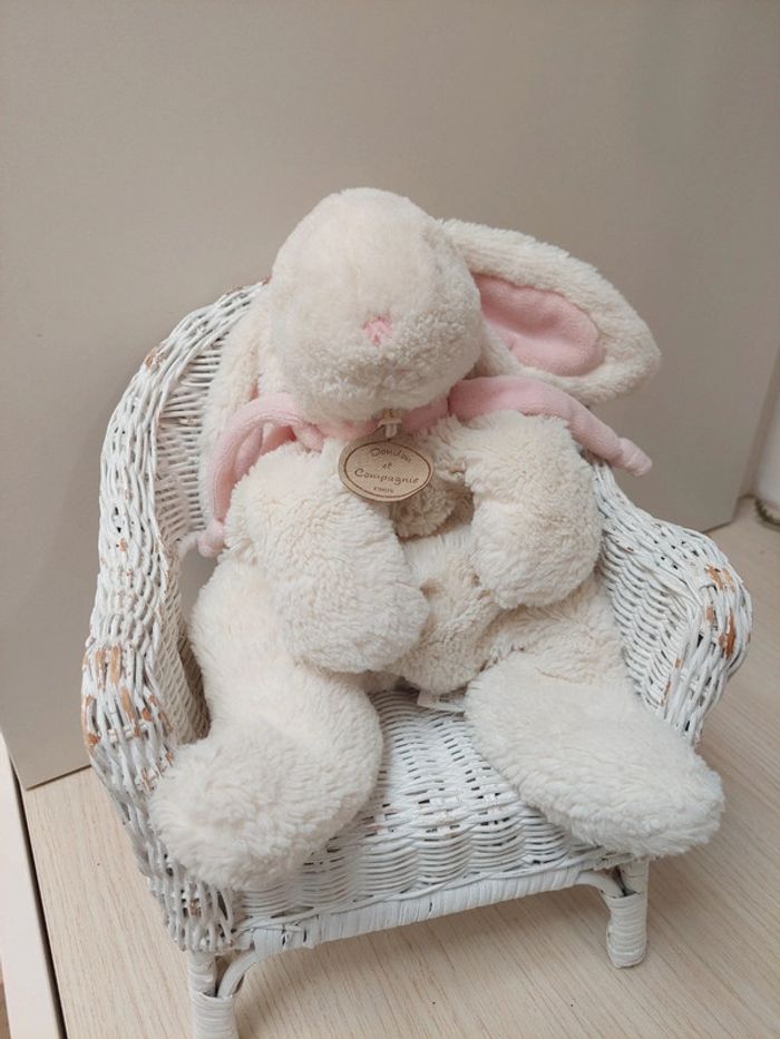 Doudou et compagnie - peluche lapin bonbon rose GM