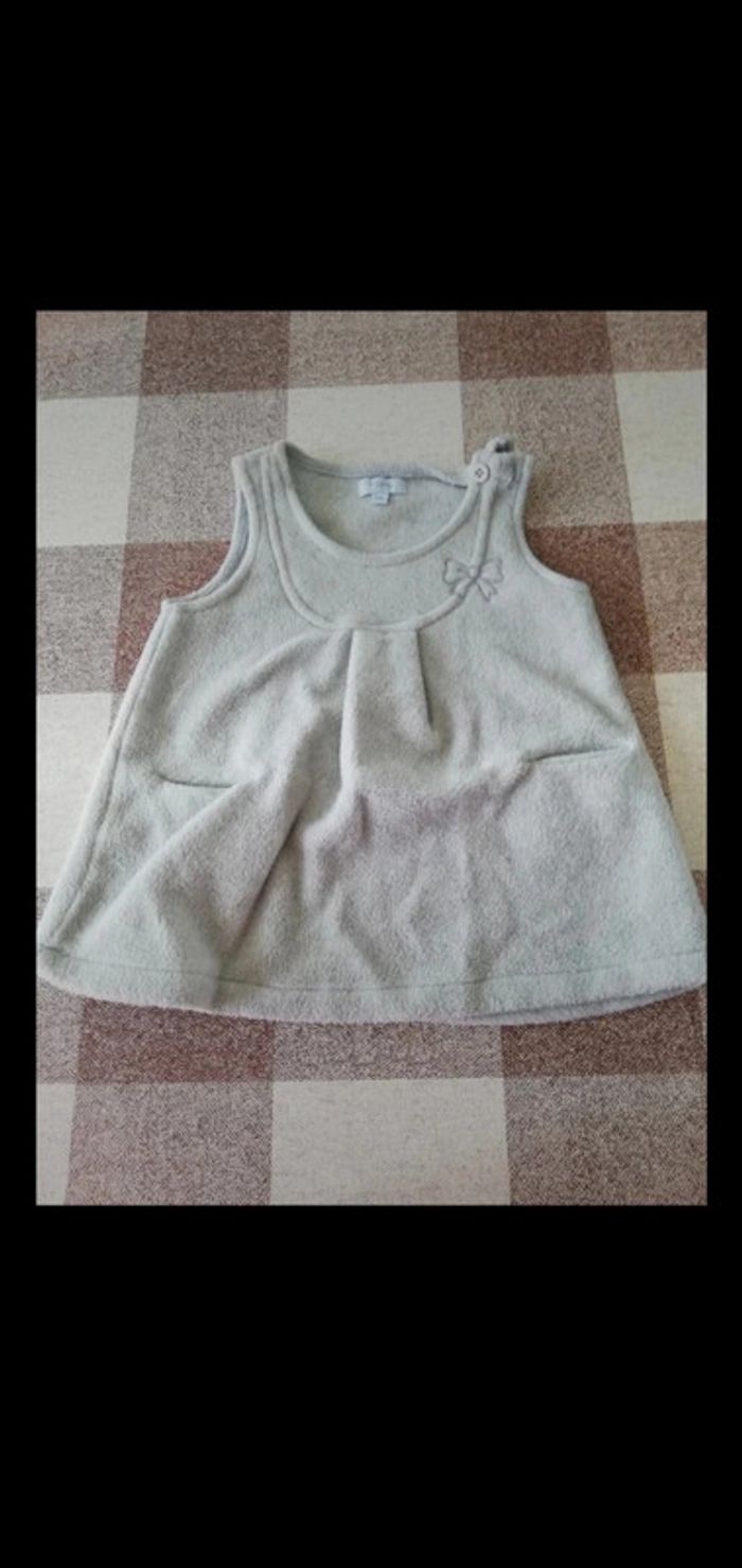 Lot 4 vêtements 9 mois marques diverses