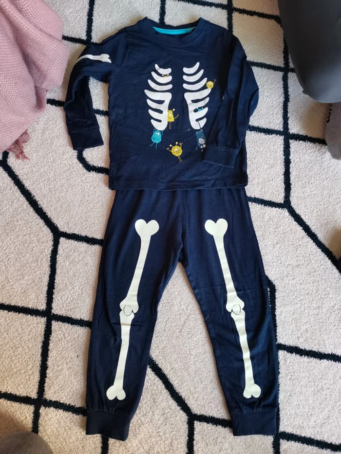 Ensemble Pyjama Enfant en taille 2/4ans