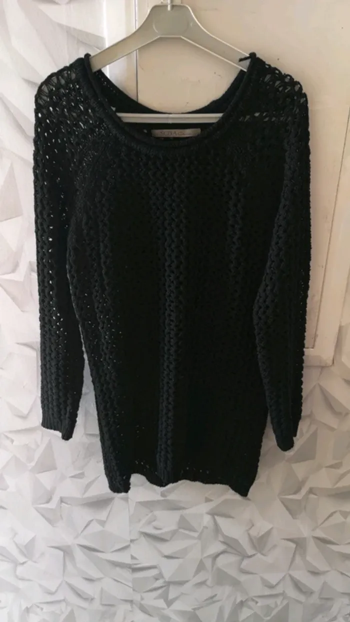 Pull à trous