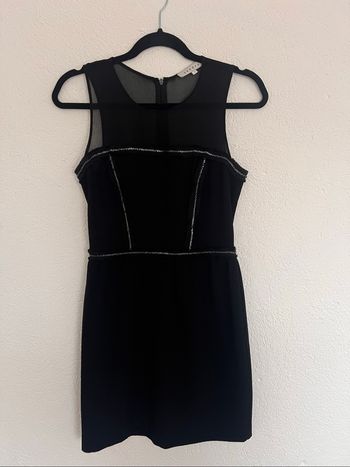 Robe noire Sandro