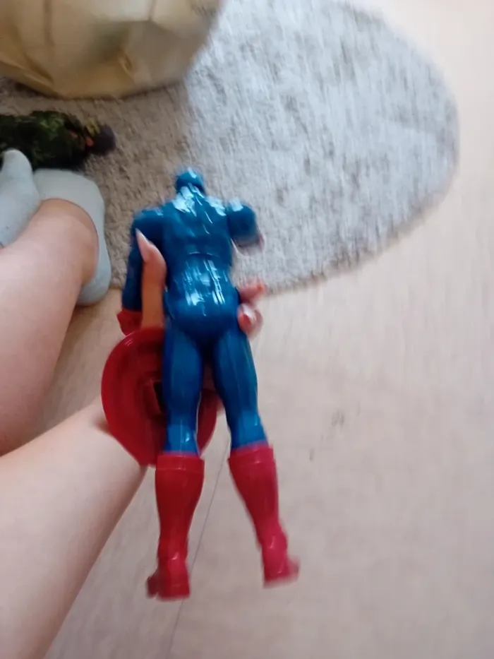 Figurine capitaine america - photo numéro 6