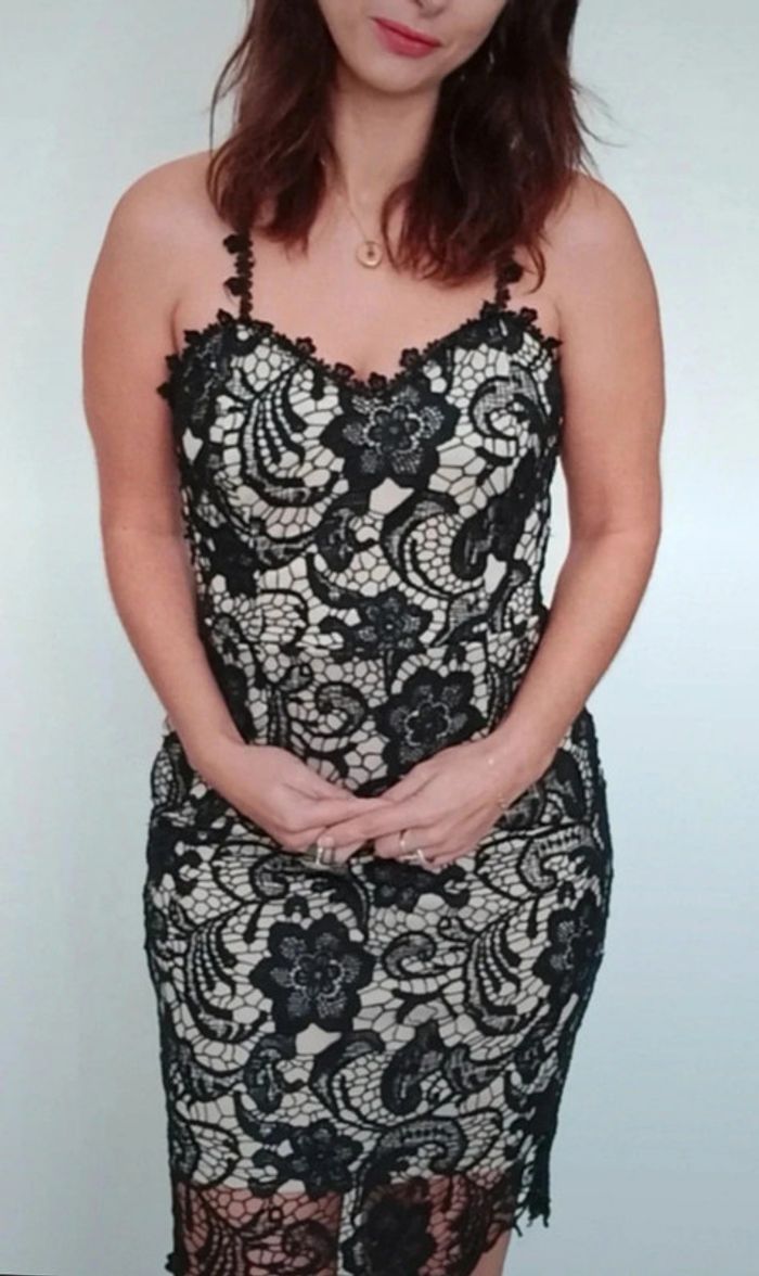 Robe de soirée crochet noir taille 3 - photo numéro 2