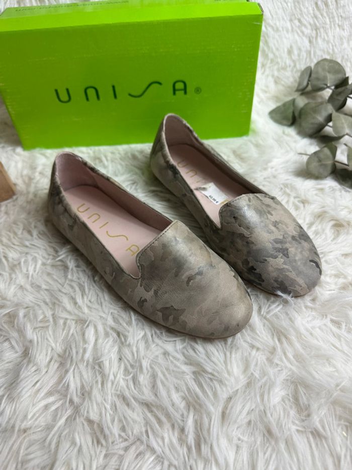 Paire de slipper Unisa taille 31 - photo numéro 3