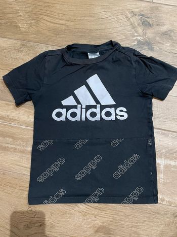 TEE shirt adidas
