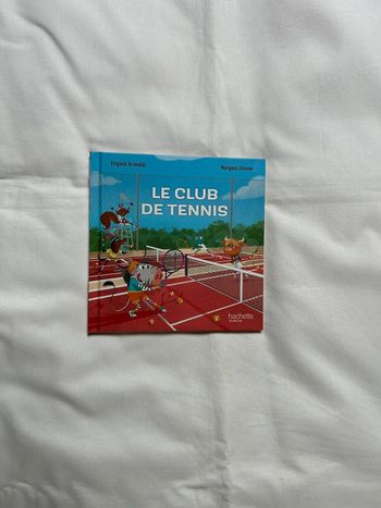 Livre Le club de tennis