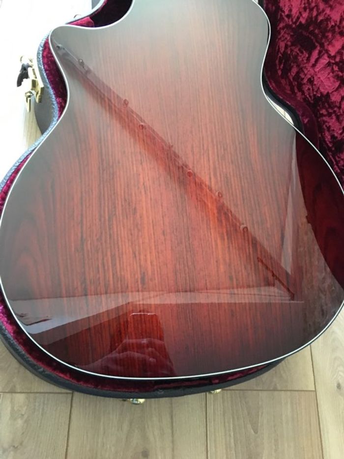Guitare Taylor 814ce en très bon État à 1400€ - photo numéro 3