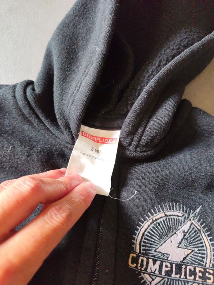 2 veste 5ans - photo numéro 3