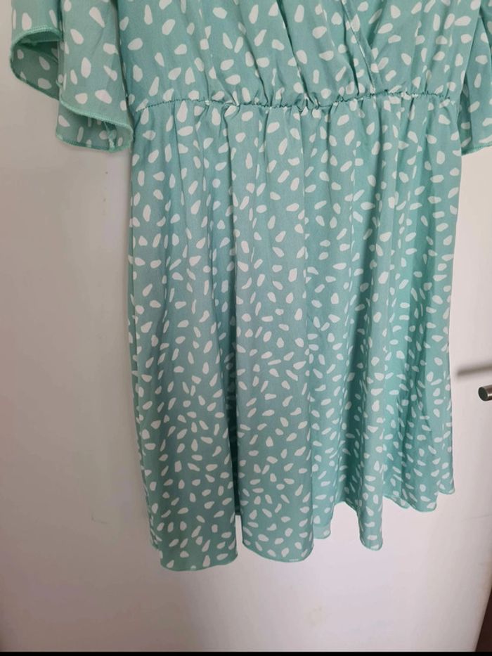 Robe d'été taille 38 - photo numéro 3