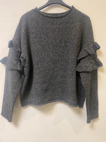Joli pull gris Shein taille 36 volants sur les manches