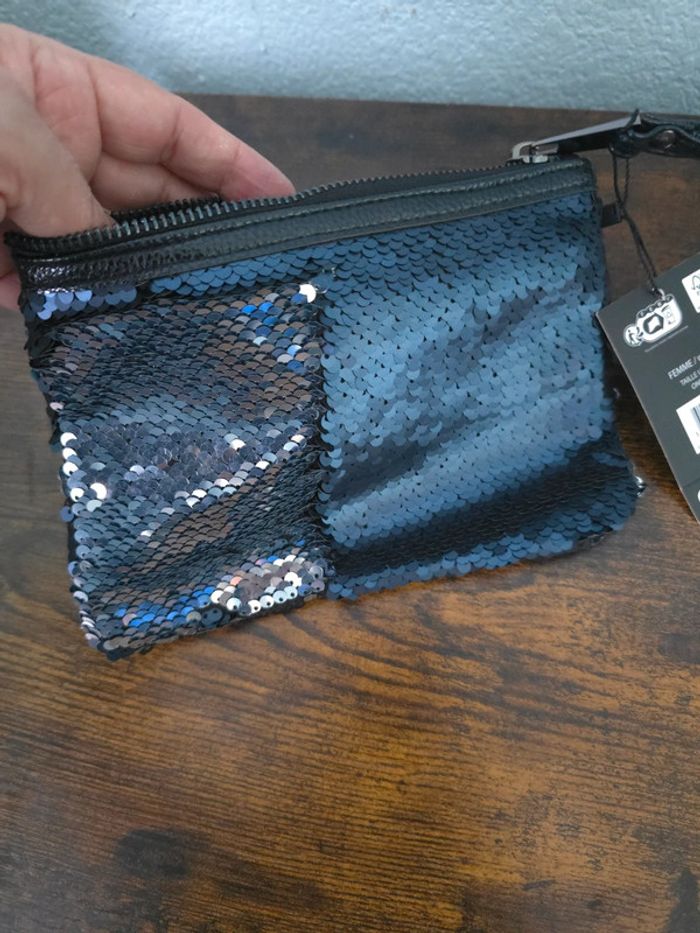 Magnifique pochette sequins réversible neuve avec étiquette - photo numéro 4