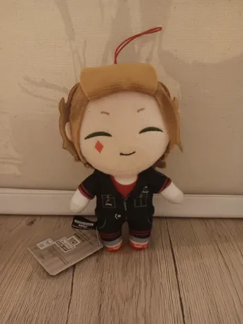 Peluche strap twisted wonderland cater heartlabyul