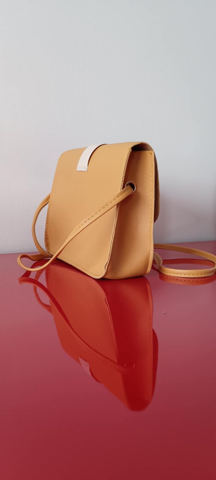 Mini sac à bandoulière jaune moutarde - photo numéro 2