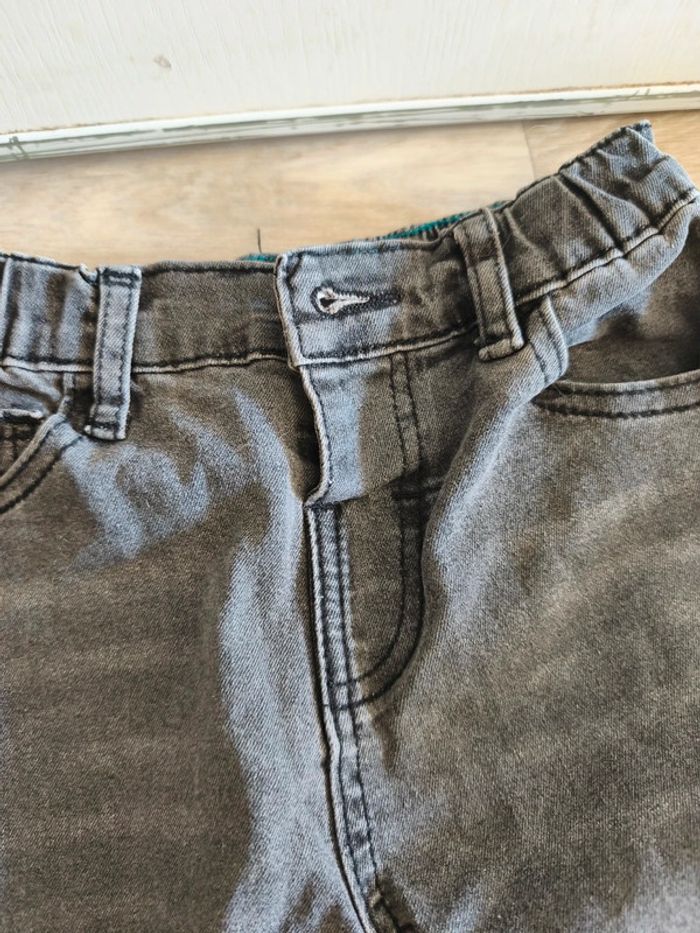 Jean gris taille élastique marque shein taille 5 ans - photo numéro 2