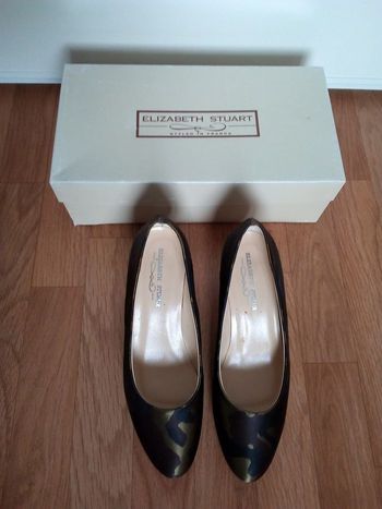 Escarpins neufs Elizabeth Stuart