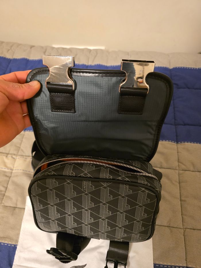 Sac à bandoulière Lacoste - photo numéro 6