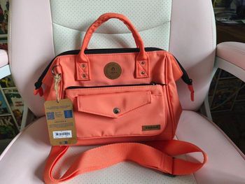Crossbody bari M neuf
