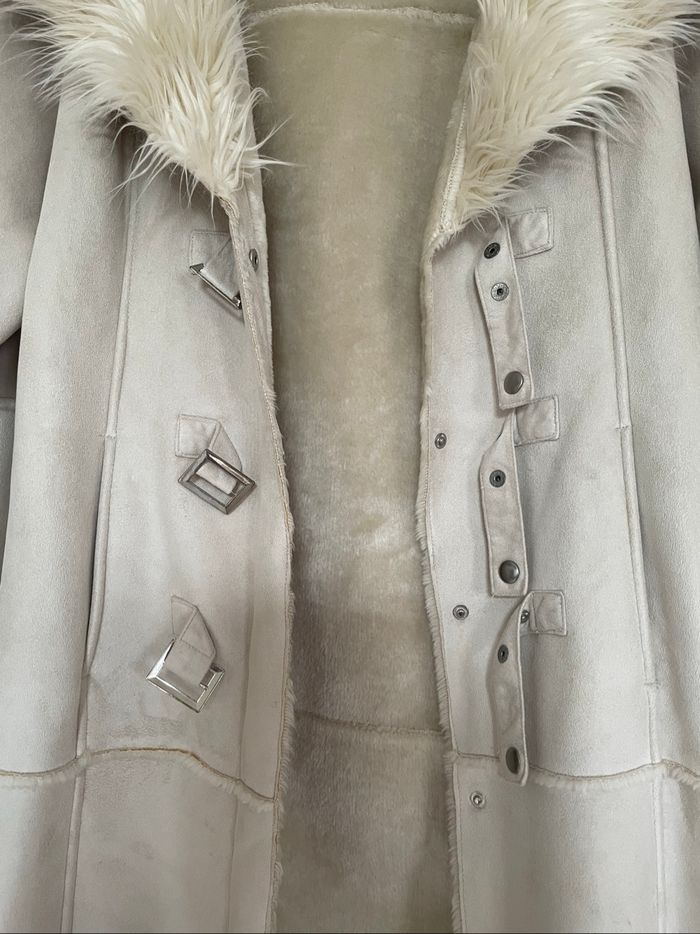 Très beau manteau chaud et chic - photo numéro 5