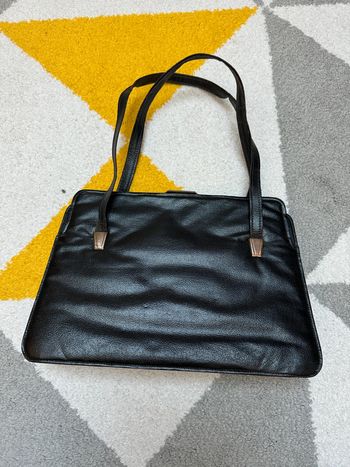 Sac à main en cuir vintage