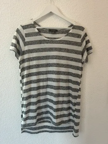Tee shirt long avec rayures