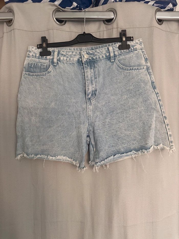 Short en jeans