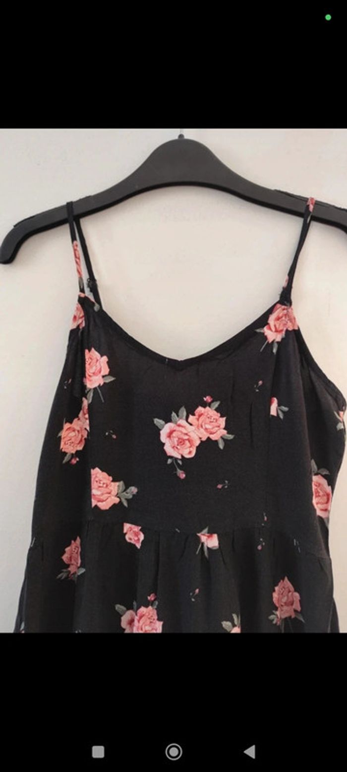 Robe noire à fleurs à fines bretelles taille 34 H&M - photo numéro 3