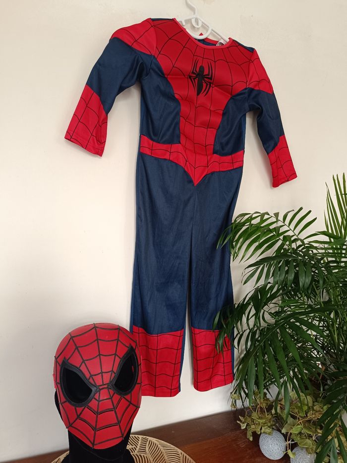 Déguisement Spiderman 5/6 ans - photo numéro 10