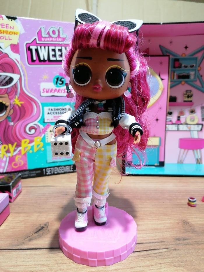Poupée LOL surprise Tweens serie 1 - photo numéro 5