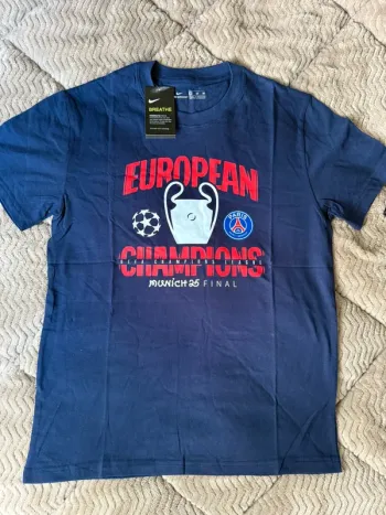 T-shirt Nike PSG Finale Ligue des Champions 🏆Munich 25 – Neuf avec Étiquette