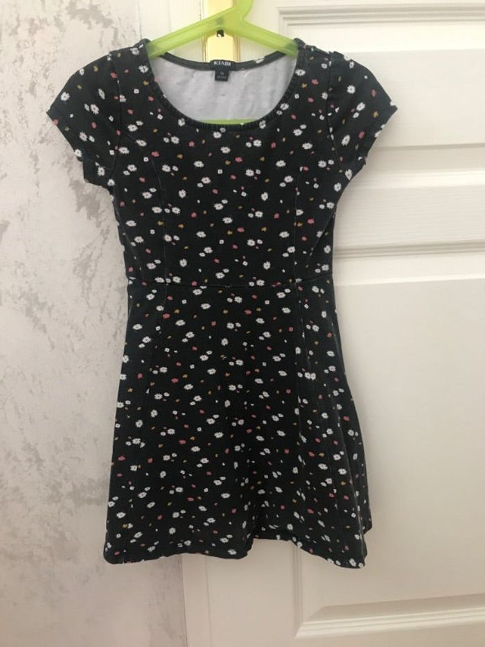 Robe kiabi taille 5 ans