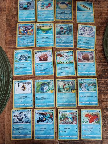 Lot de 40 cartes Pokémon