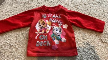 Pull rouge