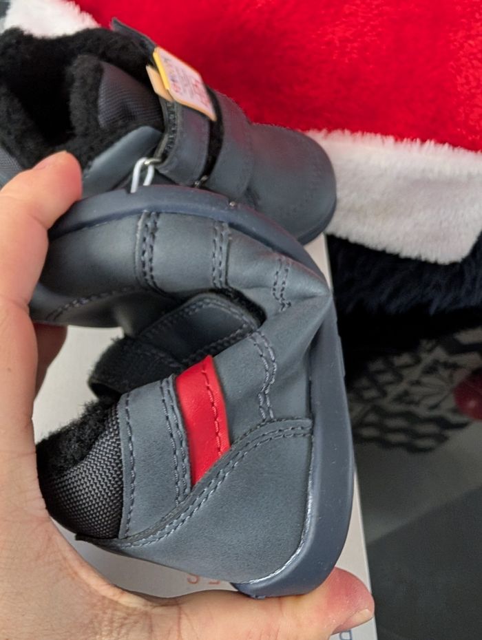 Chaussures garçon. Taille 24. Chaudes. Neuf, Geox. - photo numéro 8