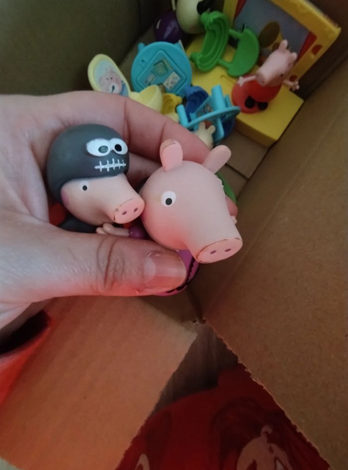Lot de 7 figurines famille Peppa pig - photo numéro 5