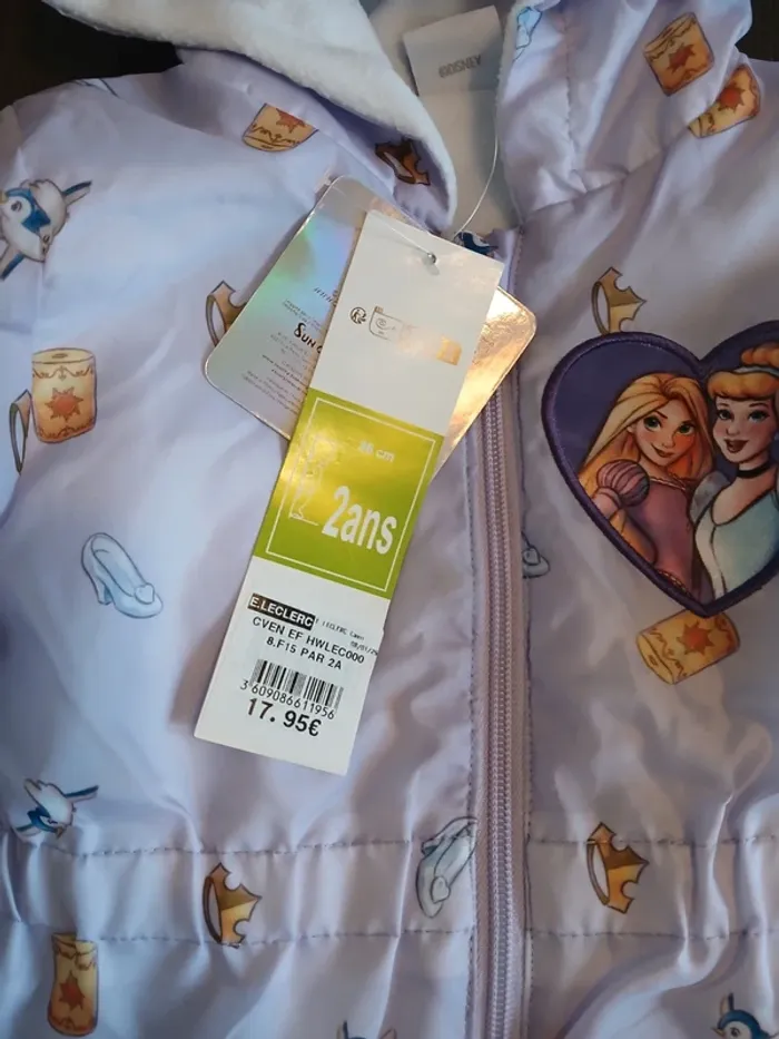 Parka avec capuche fille princesse Disney 2 ans - photo numéro 3