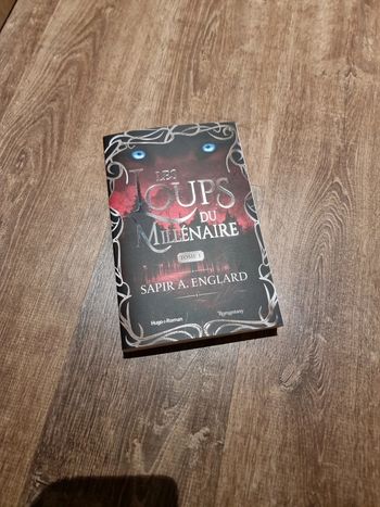 Les loups du millénaire tome 1