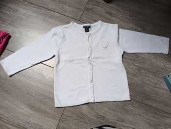 Gilet kiabi 9 mois