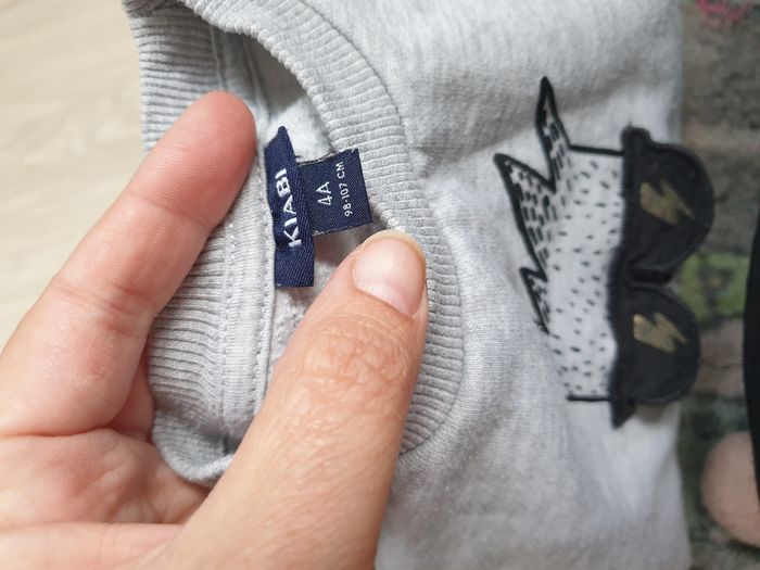 Lot de 4 pulls - photo numéro 2