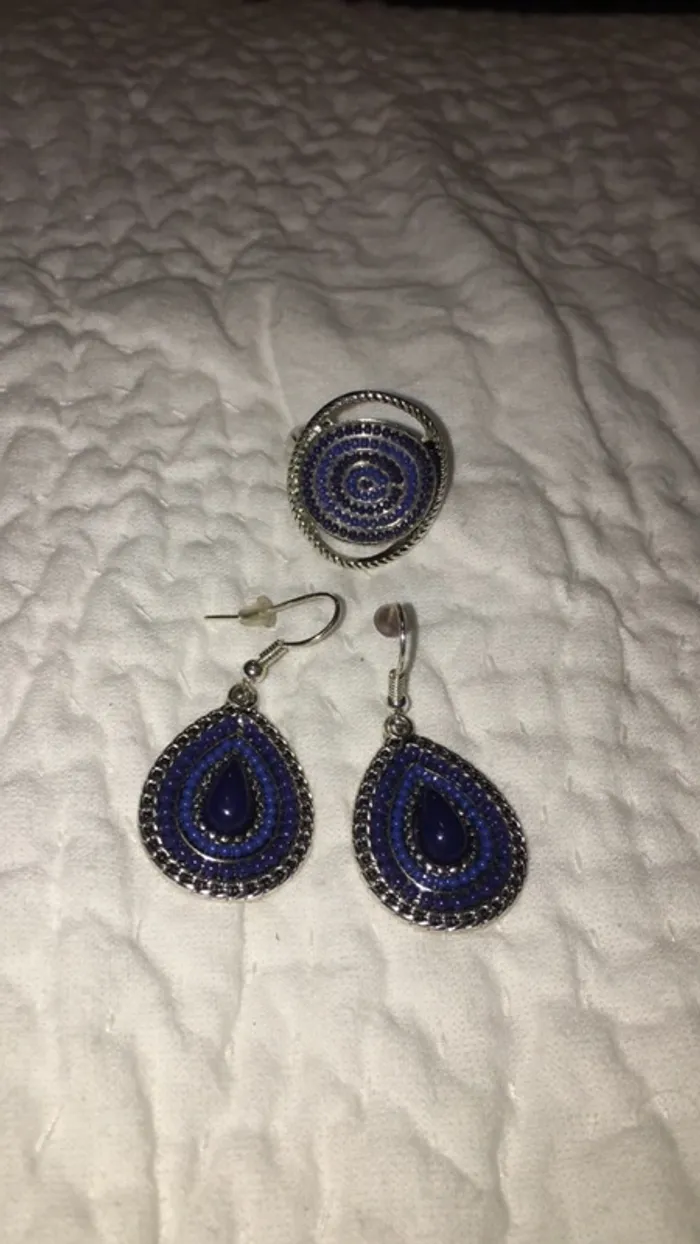Ensemble bague et boucles d oreille en argent - photo numéro 5