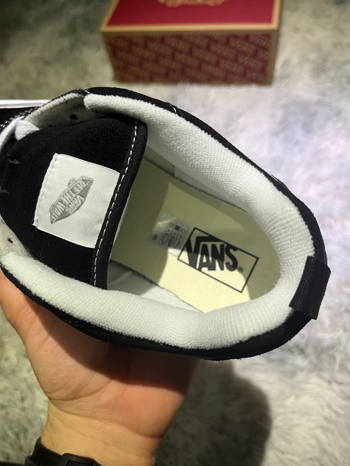 Vans Knu School blanches et noires taille 36 neuves - photo numéro 4