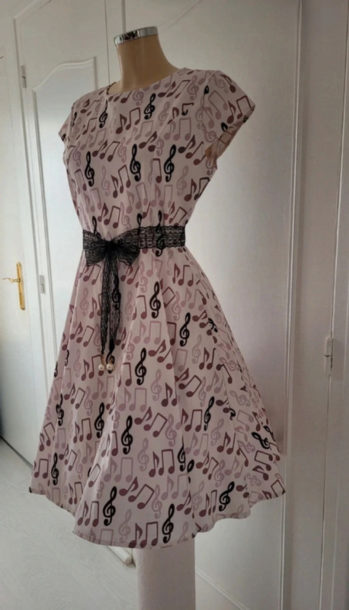 Robe notes de musique - photo numéro 3