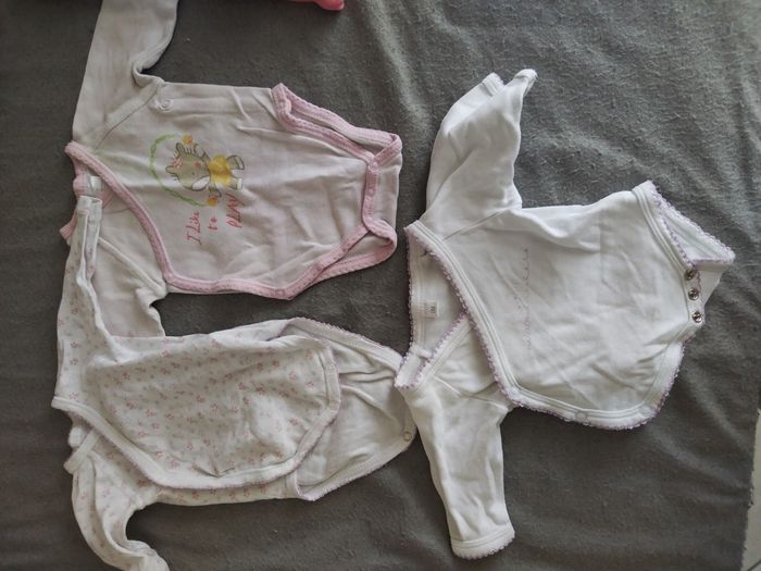 Lot vêtements de fille 1 mois - photo numéro 5