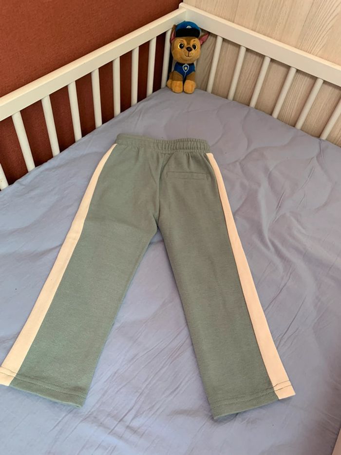 Pantalon enfant 3 ans - photo numéro 3