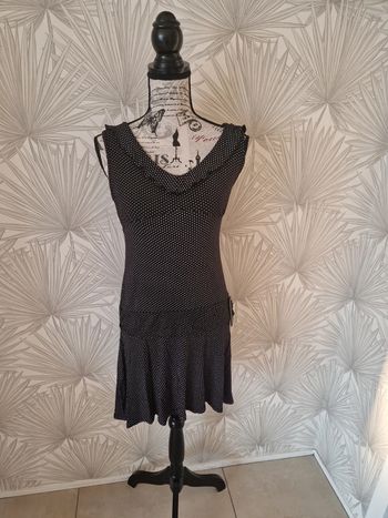Jolie robe Cache Cache Taille 38
