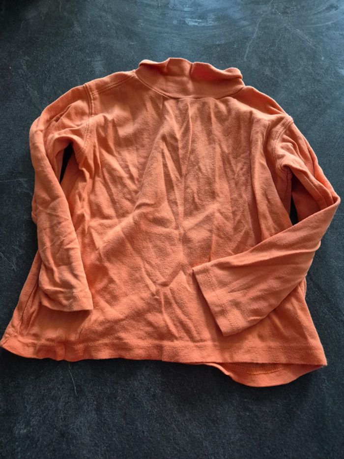 Sous pull orange
