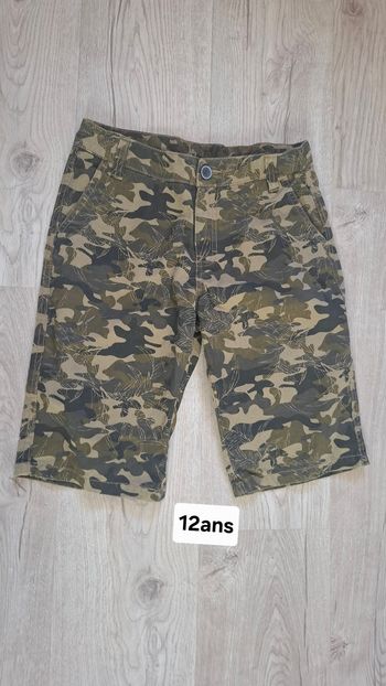 Bermuda 12ans NEUF