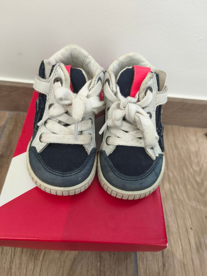 Jolie kickers basket