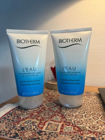 Lot 2 gels douche Biotherm 150 ml