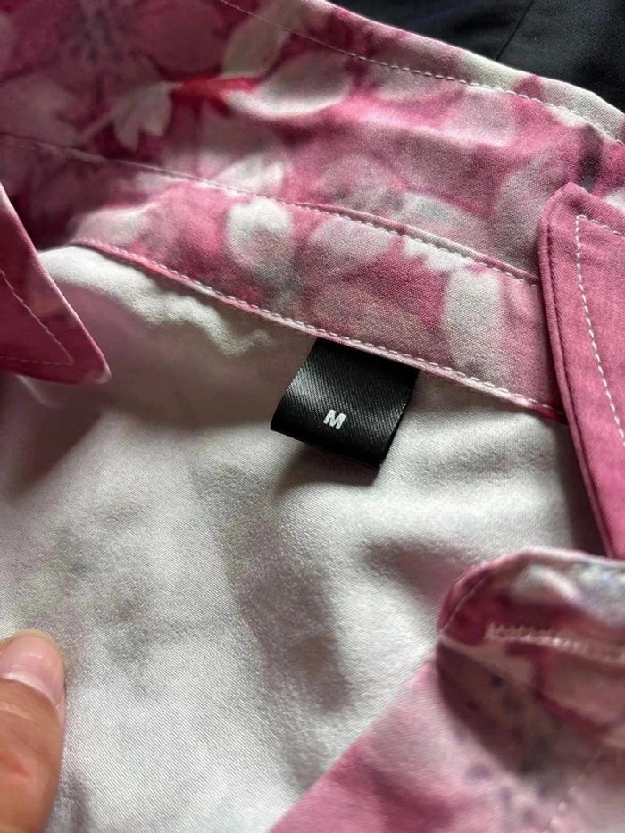 Chemise à motif fleuri style japonais taille 38 - photo numéro 3